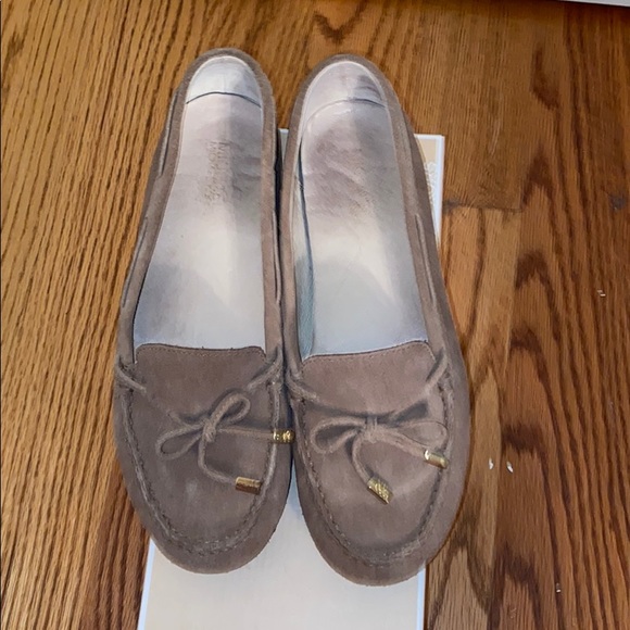 Size 11 Michael Kors Moccasins - Picture 2 of 6